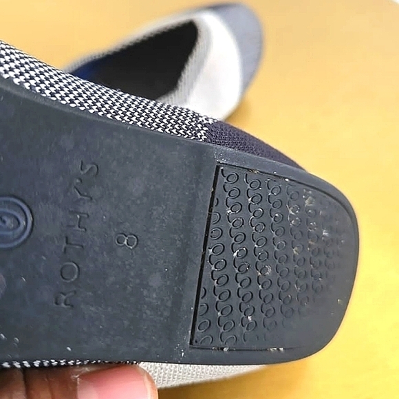 Rothy's The Flat Round Toe Black And Cream Plaid Retired Pattern Size 8 🛍 🌴 - Picture 7 of 11